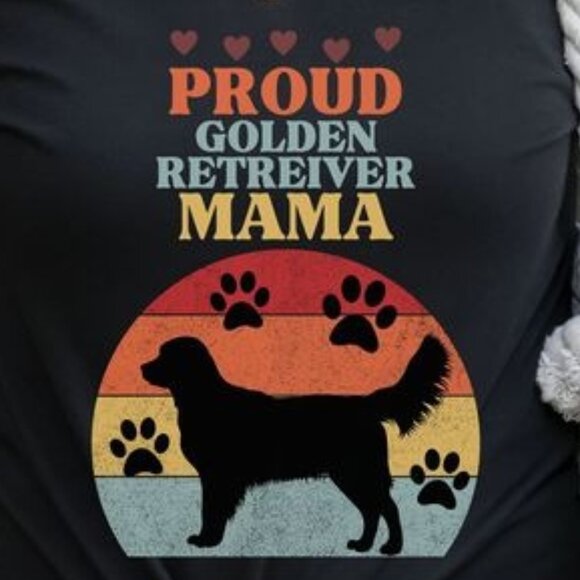 Proud Golden Retriever Mom T-shirt - Picture 2 of 2